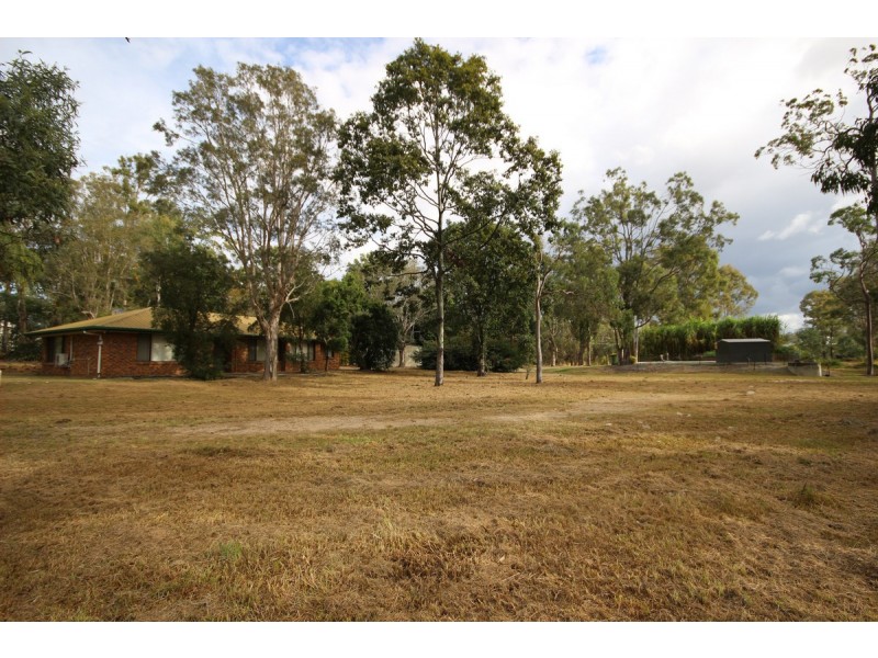 41 Woolshed Road, Stapylton QLD 4207