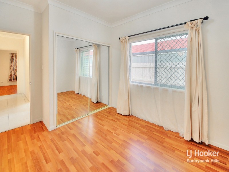 24 Khoo Place, Calamvale QLD 4116