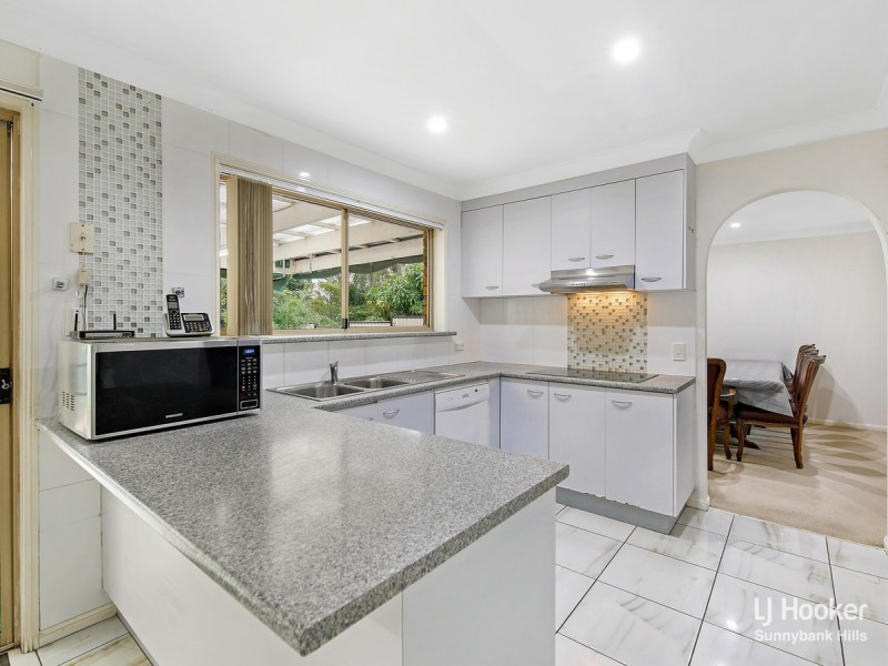 23 Roosevelt Drive, Stretton QLD 4116