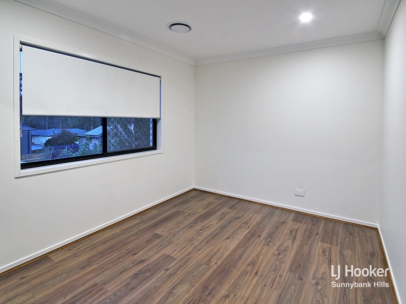 10 Sunshine Place, Eight Mile Plains QLD 4113