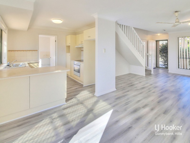 30/100 Bordeaux Street, Eight Mile Plains QLD 4113