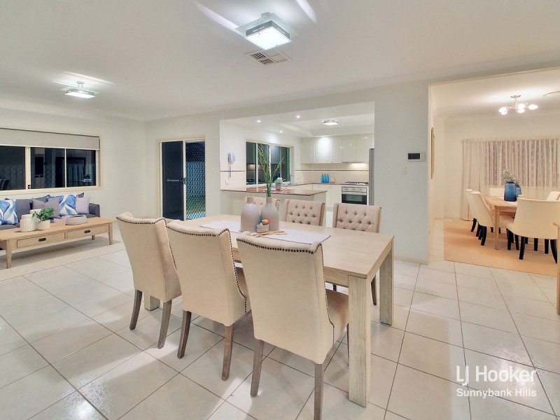 6 Jubilee Close, Eight Mile Plains QLD 4113