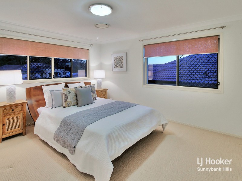 6 Jubilee Close, Eight Mile Plains QLD 4113