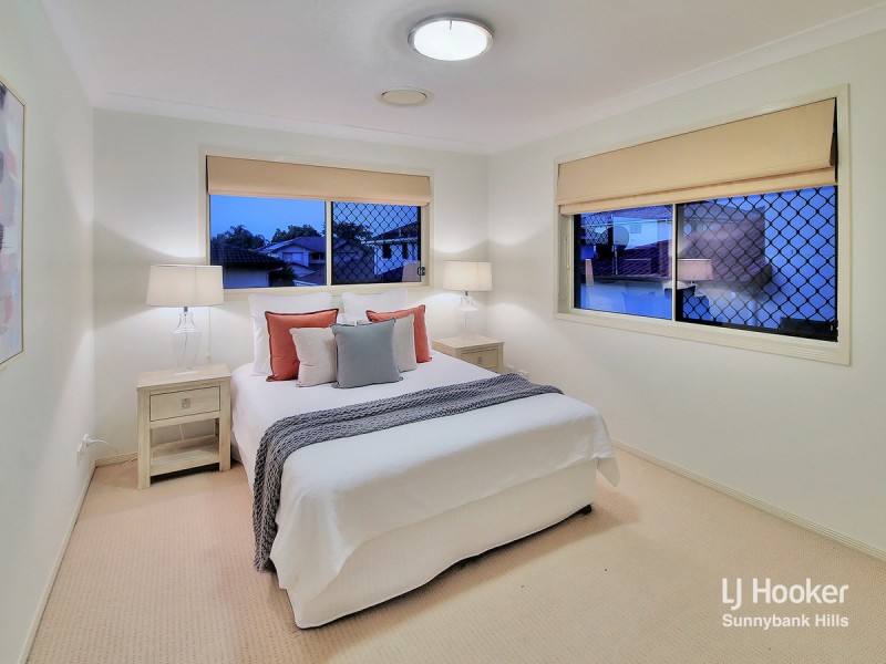 6 Jubilee Close, Eight Mile Plains QLD 4113