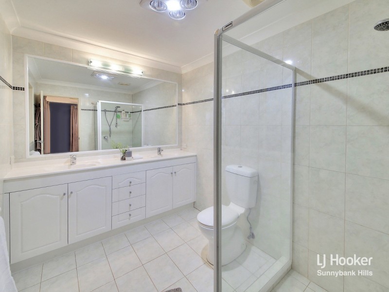 6 Jubilee Close, Eight Mile Plains QLD 4113