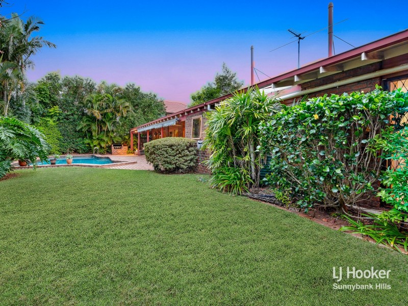 20 Pinecone Street, Sunnybank QLD 4109