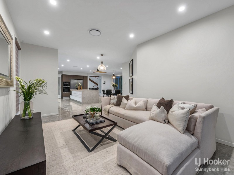 69 Parklands Circuit, Rochedale QLD 4123