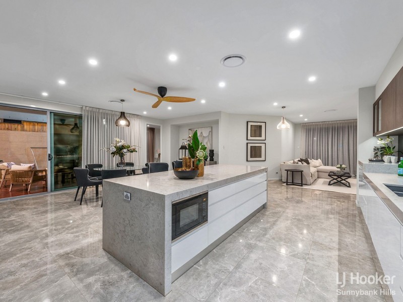 69 Parklands Circuit, Rochedale QLD 4123