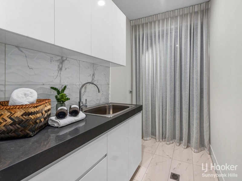 69 Parklands Circuit, Rochedale QLD 4123