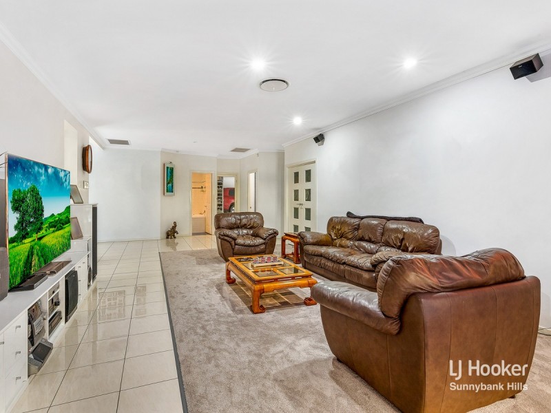 39-43 Woodend Court, Park Ridge QLD 4125