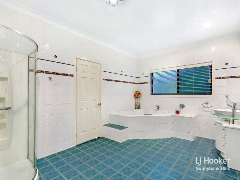 39-43 Woodend Court, Park Ridge QLD 4125