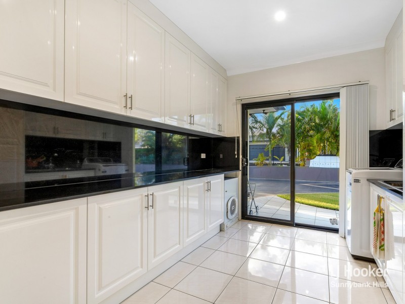 39-43 Woodend Court, Park Ridge QLD 4125
