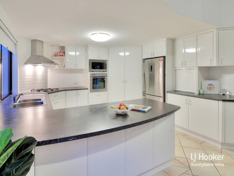 33 The Heights, Underwood QLD 4119