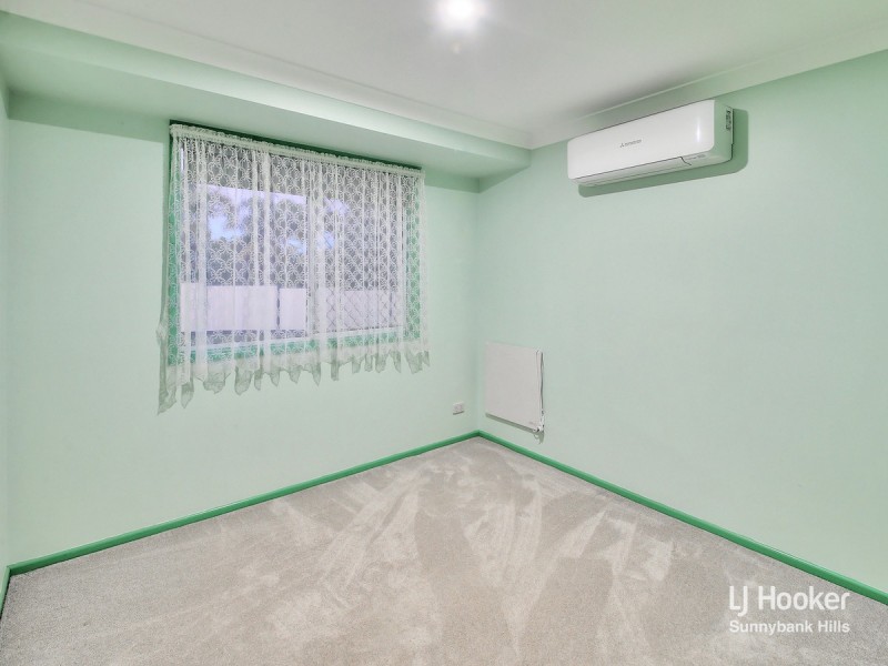 37 Honeysuckle Way, Calamvale QLD 4116