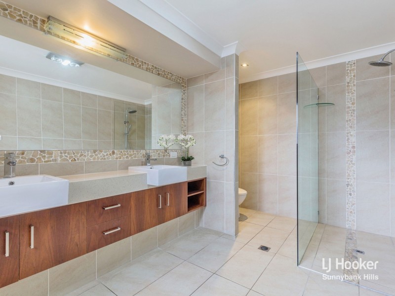 12 Haseler Crescent, Sunnybank Hills QLD 4109