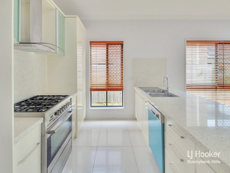 105 Alan Crescent, Eight Mile Plains QLD 4113