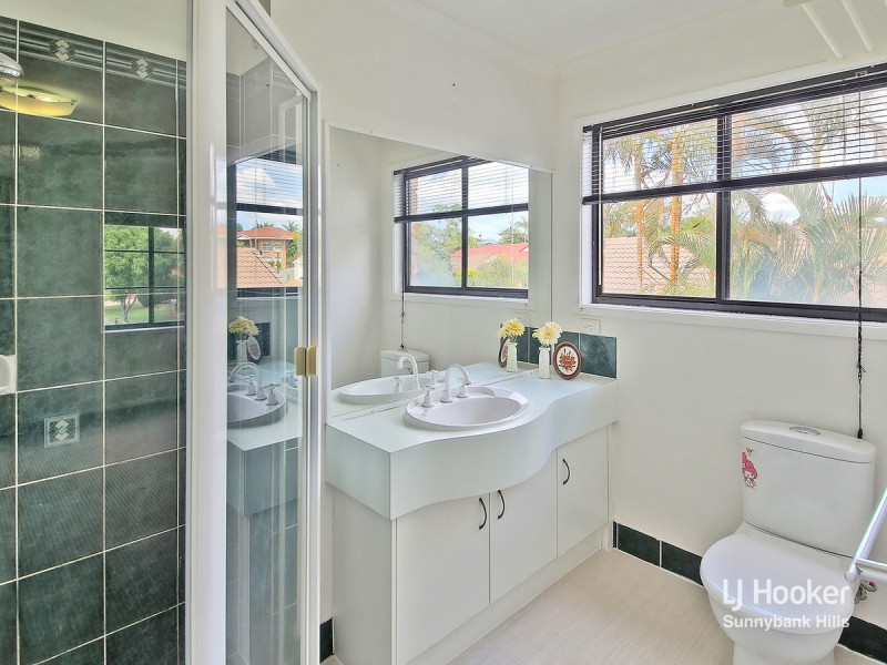 46 Ontario Crescent, Parkinson QLD 4115