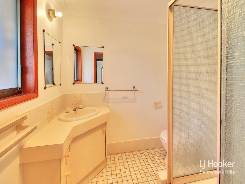70 Laurel Oak Drive, Algester QLD 4115