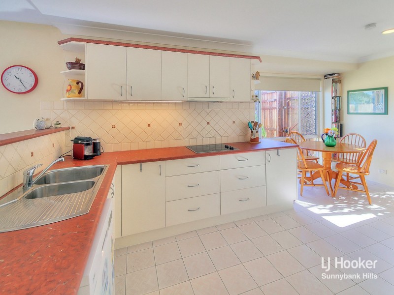 11 Beechal Street, Runcorn QLD 4113