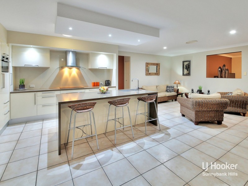 44 Murramarang Drive, Parkinson QLD 4115