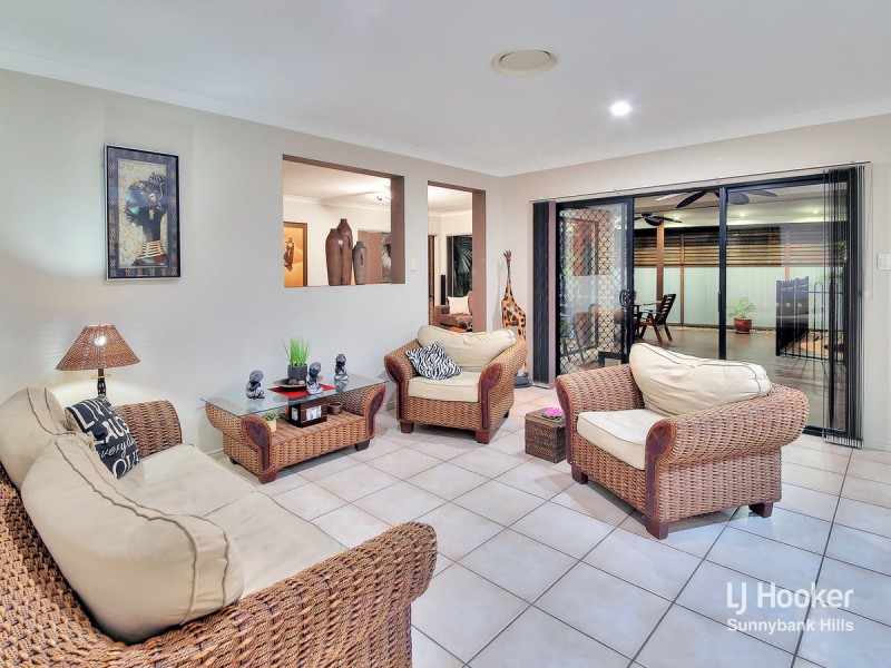 44 Murramarang Drive, Parkinson QLD 4115