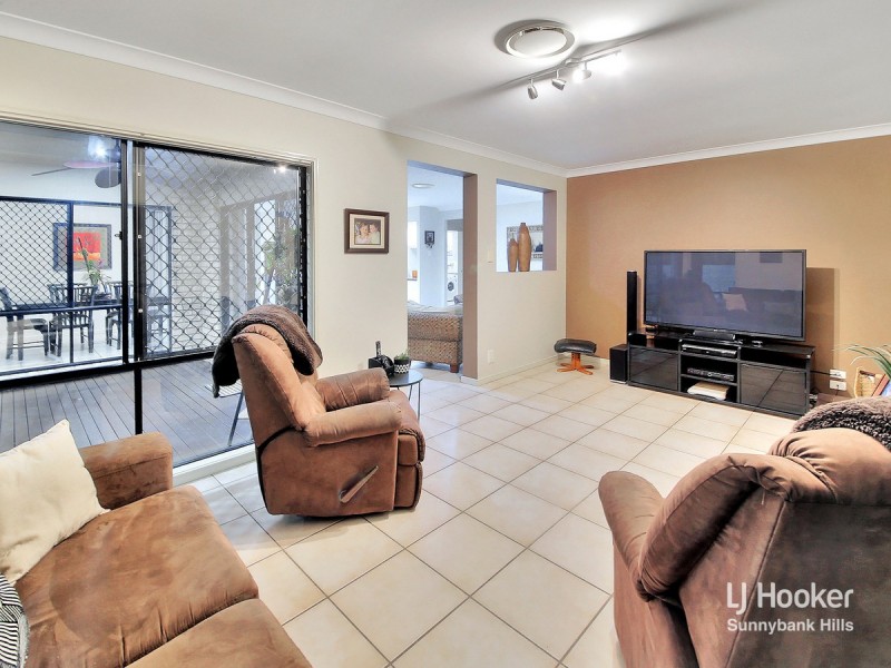 44 Murramarang Drive, Parkinson QLD 4115