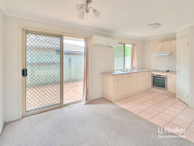 8 Palmer Crescent, Wacol QLD 4076