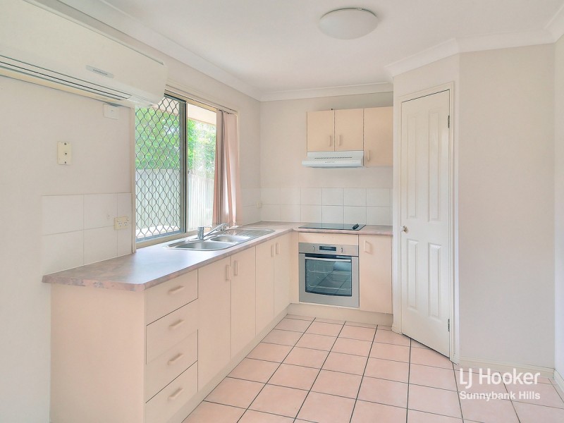 8 Palmer Crescent, Wacol QLD 4076