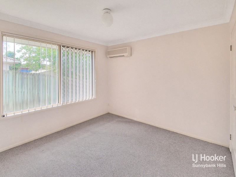 8 Palmer Crescent, Wacol QLD 4076