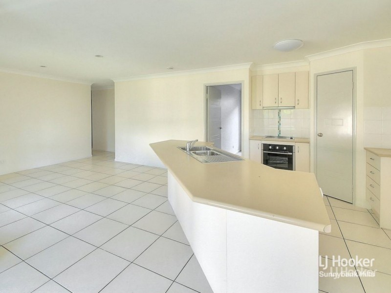 21 Crescendo Place, Crestmead QLD 4132