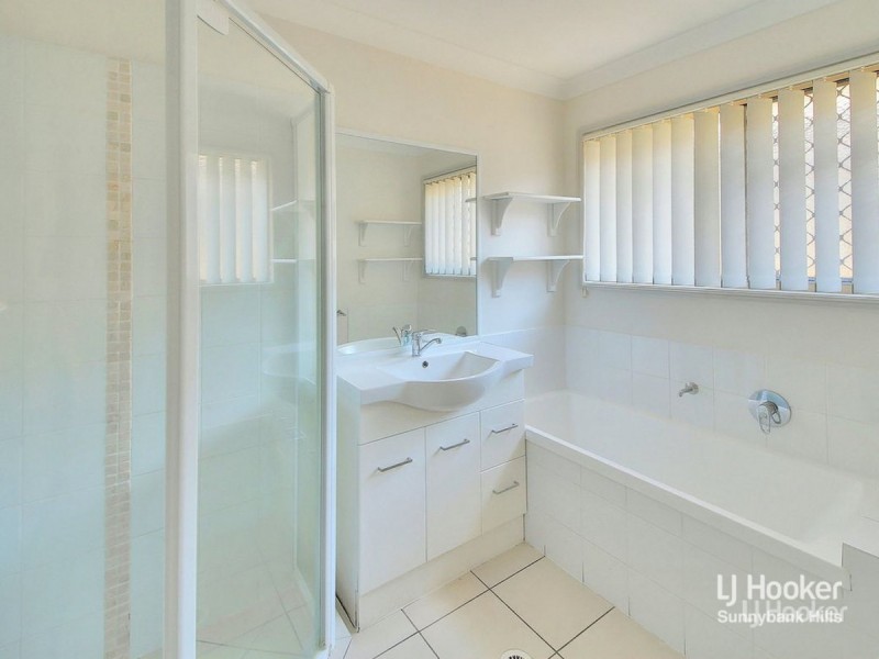 21 Crescendo Place, Crestmead QLD 4132