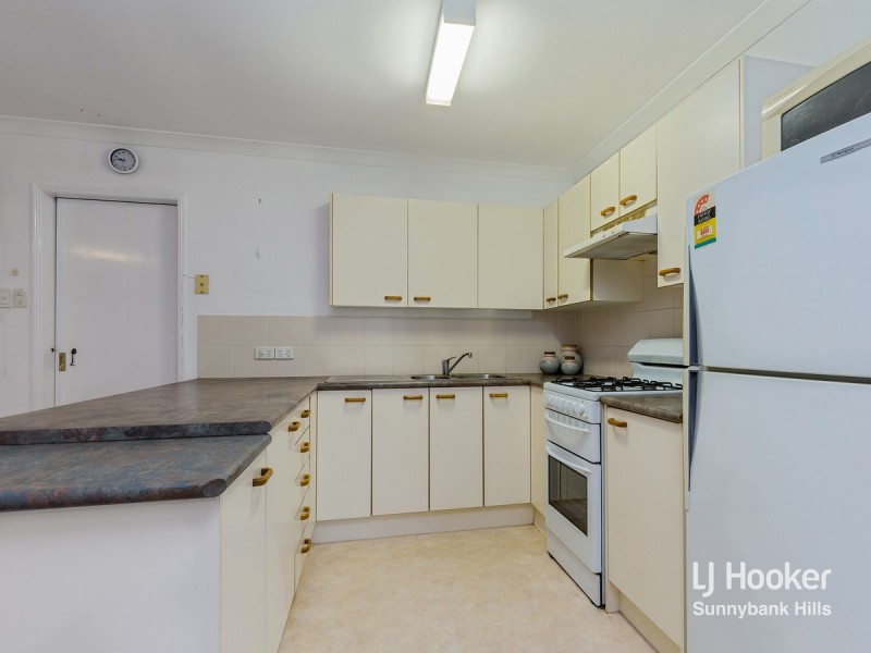 16 Collinson Street, Runcorn QLD 4113