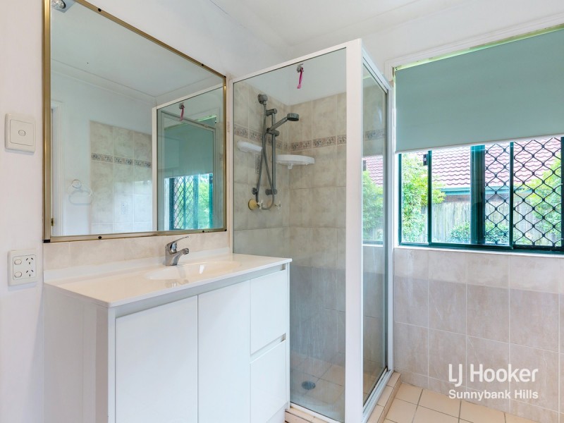 16 Collinson Street, Runcorn QLD 4113