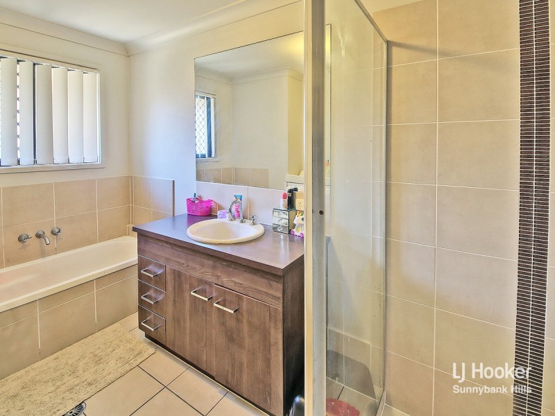 6 Budawang Street, Parkinson QLD 4115