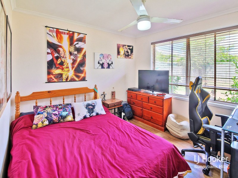 2 Barcoo Street, Hillcrest QLD 4118