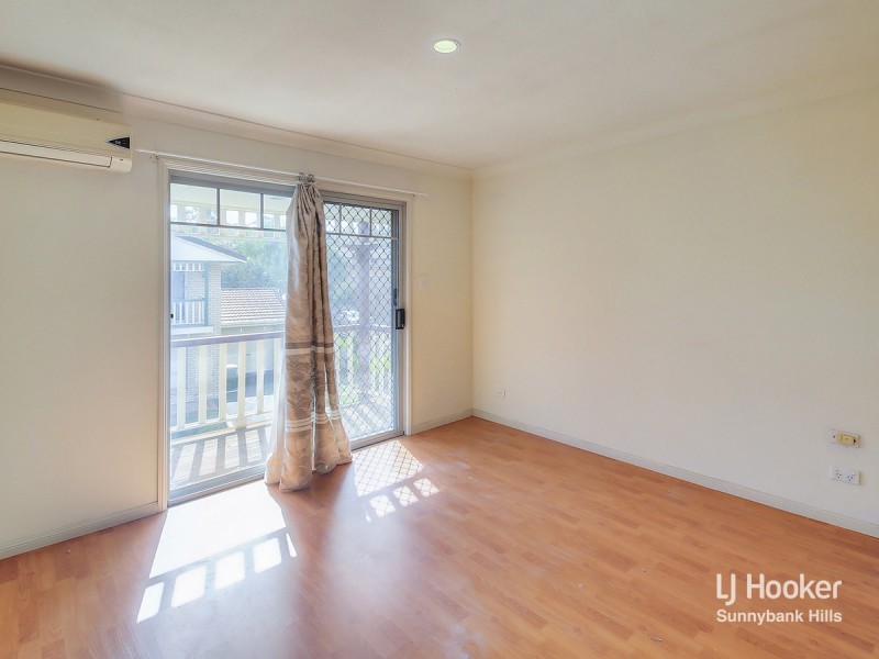 15/10 Lawrence Close, Robertson QLD 4109