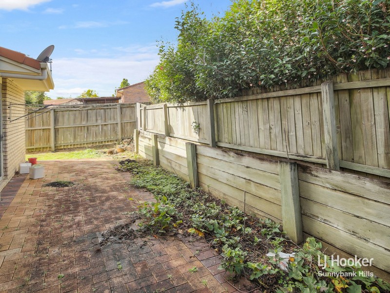 15/10 Lawrence Close, Robertson QLD 4109