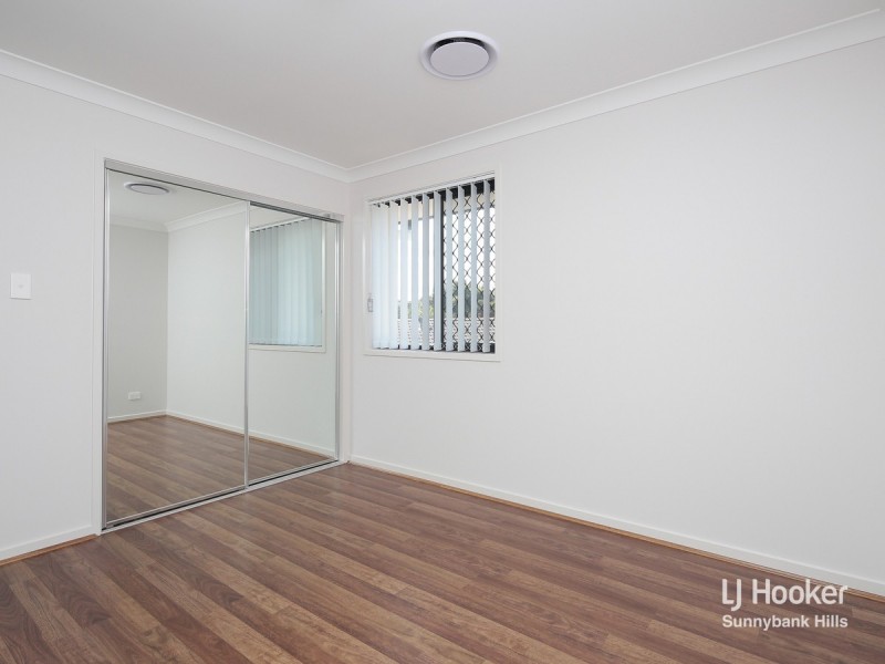 16 Dance Crescent, Eight Mile Plains QLD 4113