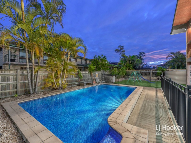 19 Tapscott Street, Wishart QLD 4122