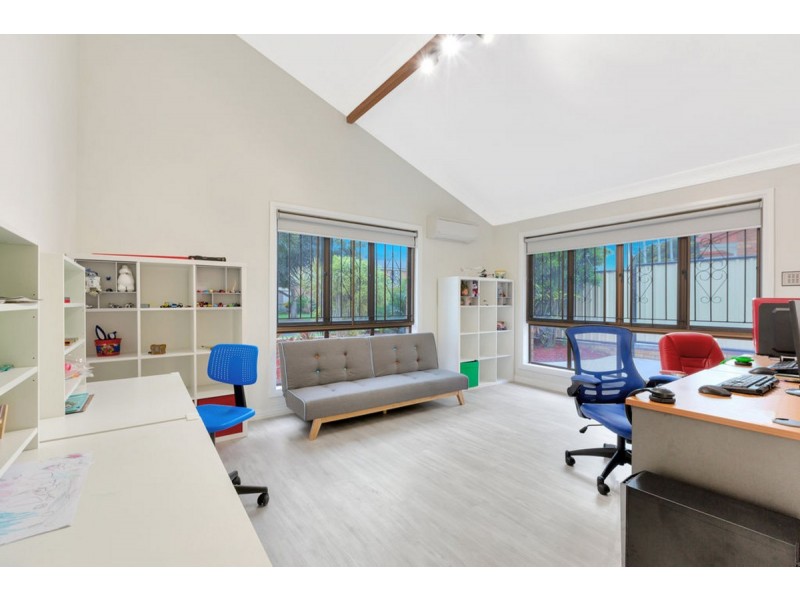 16 Noelana Street, Sunnybank Hills QLD 4109