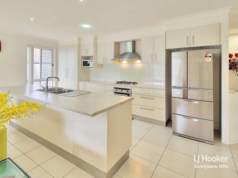 3 Colebrook Crescent, Doolandella QLD 4077