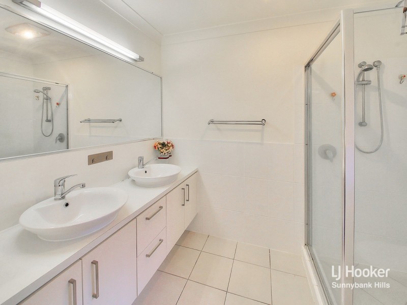 3 Colebrook Crescent, Doolandella QLD 4077