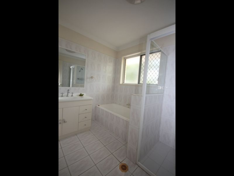 22 Catalpa Street, Eight Mile Plains QLD 4113