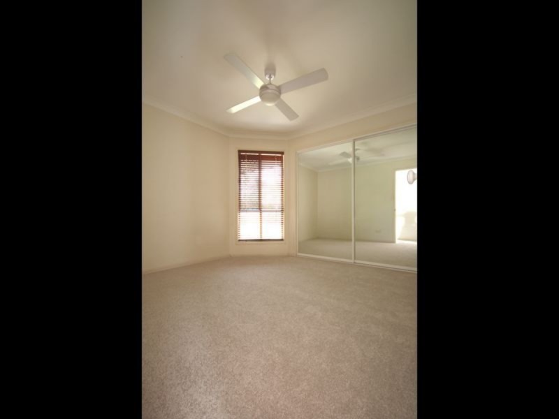 22 Catalpa Street, Eight Mile Plains QLD 4113