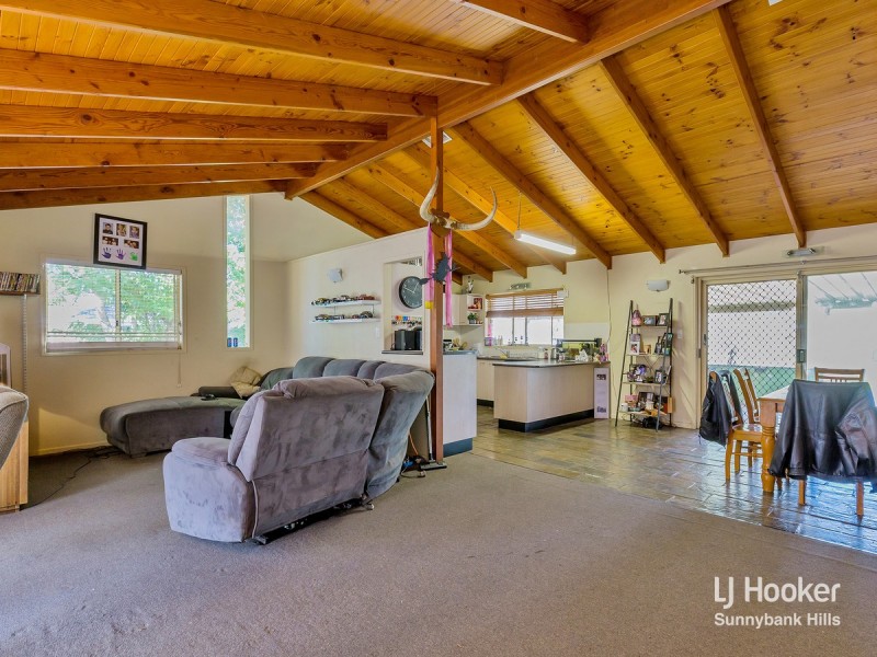 8 Grandview Road, Jimboomba QLD 4280