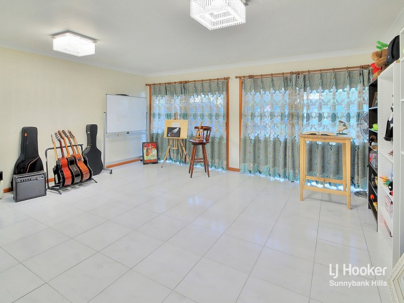 7 Bellflower Place, Calamvale QLD 4116