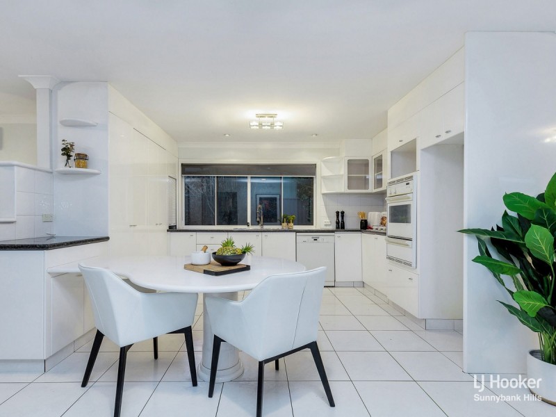 9 Redgum Place, Calamvale QLD 4116