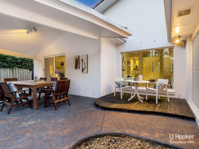 9 Redgum Place, Calamvale QLD 4116