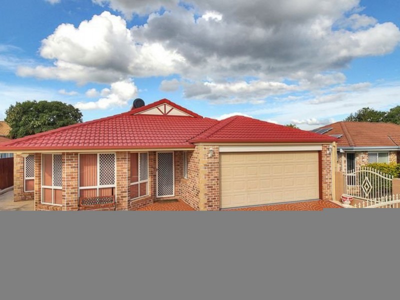 11 Killarney Place, Parkinson QLD 4115
