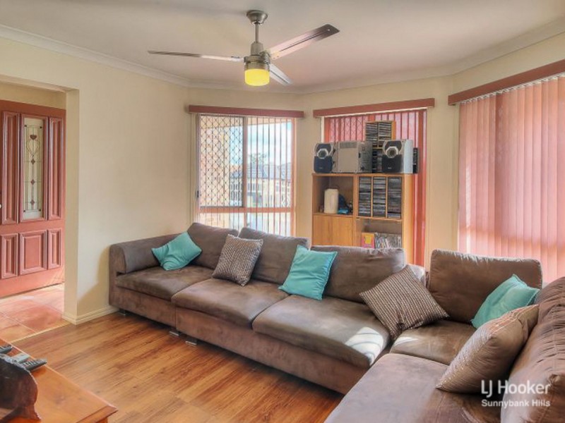 11 Killarney Place, Parkinson QLD 4115